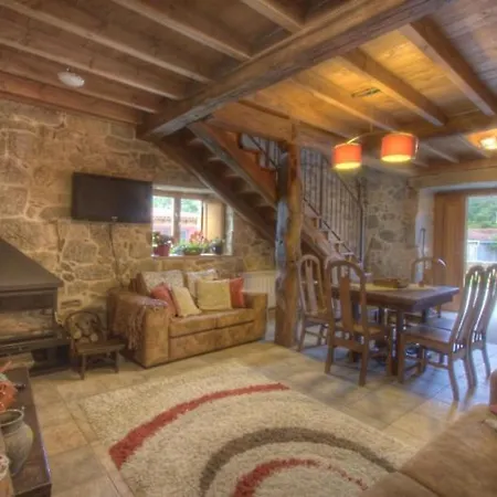 A Casa Da Tulla Ferienhaus Gomesende